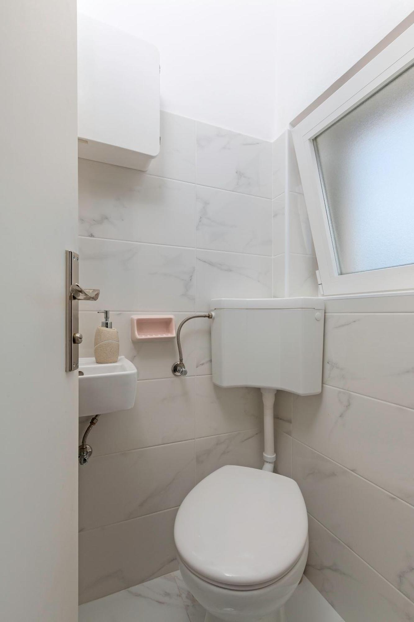 Apartman Oliva พูลา ภายนอก รูปภาพ