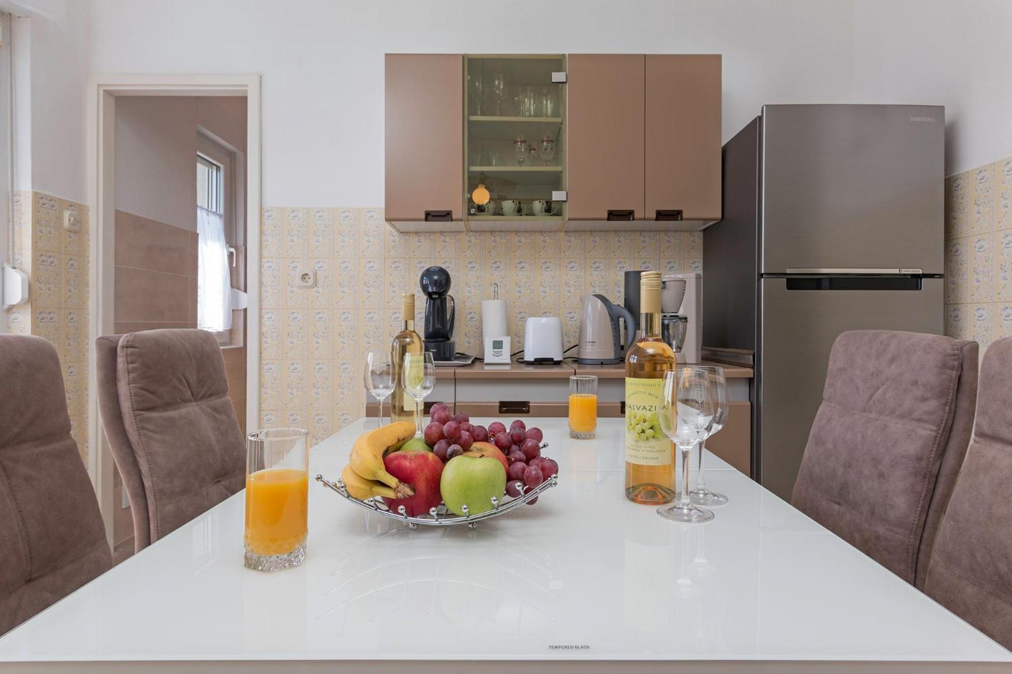 Apartman Oliva พูลา ภายนอก รูปภาพ