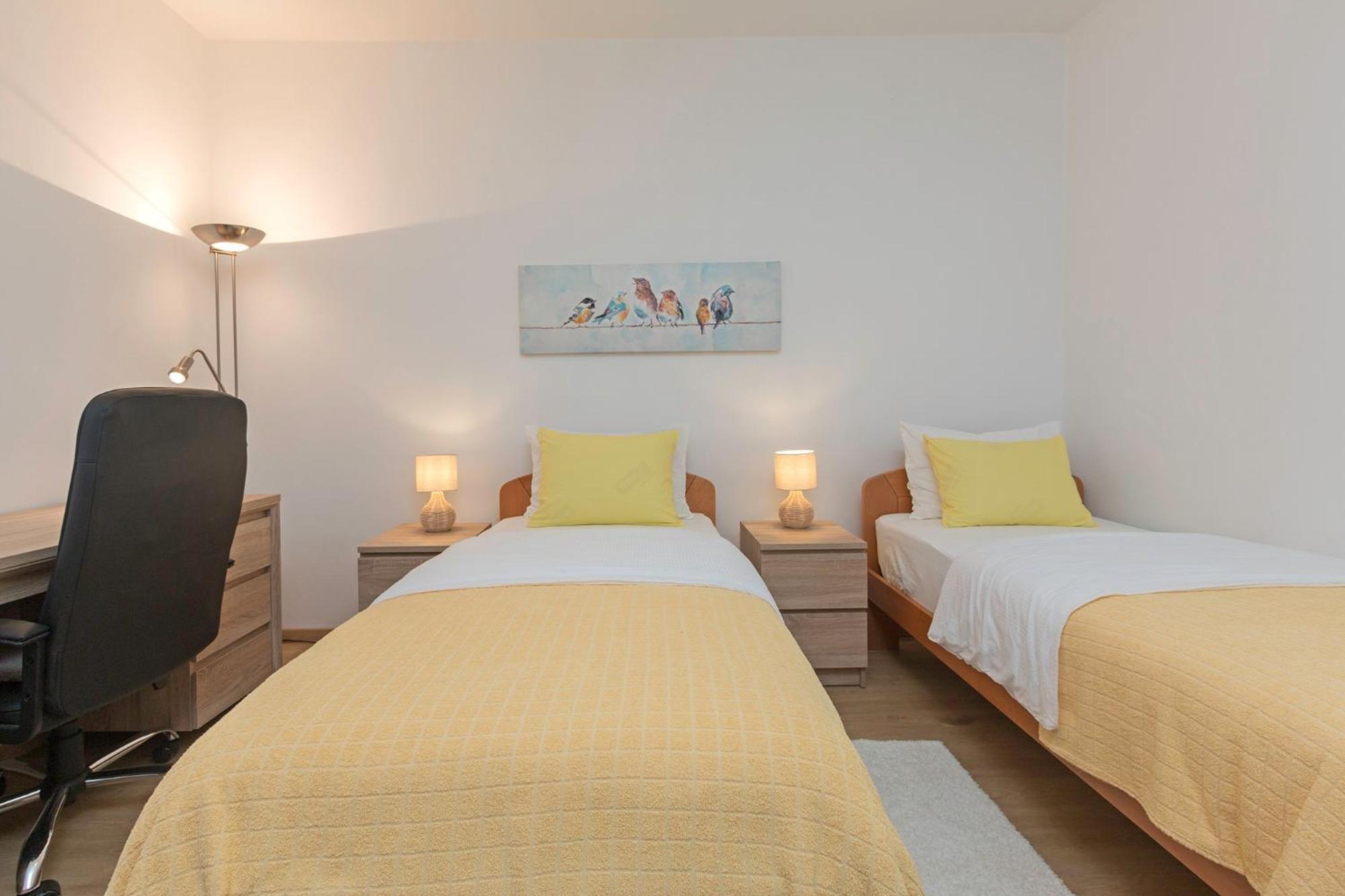 Apartman Oliva พูลา ภายนอก รูปภาพ