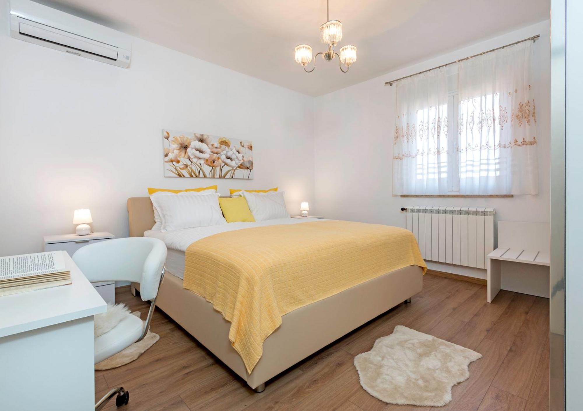 Apartman Oliva พูลา ภายนอก รูปภาพ